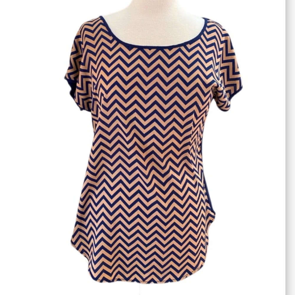 Espresso Abstract Print Chevron Navy Blue & Dusty Pink w Solid Navy Bac…